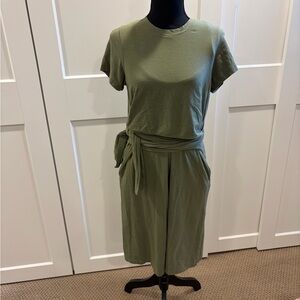 Kindred Bravely Olive Green Maternity/Nursing Dress with Waist Tie - L